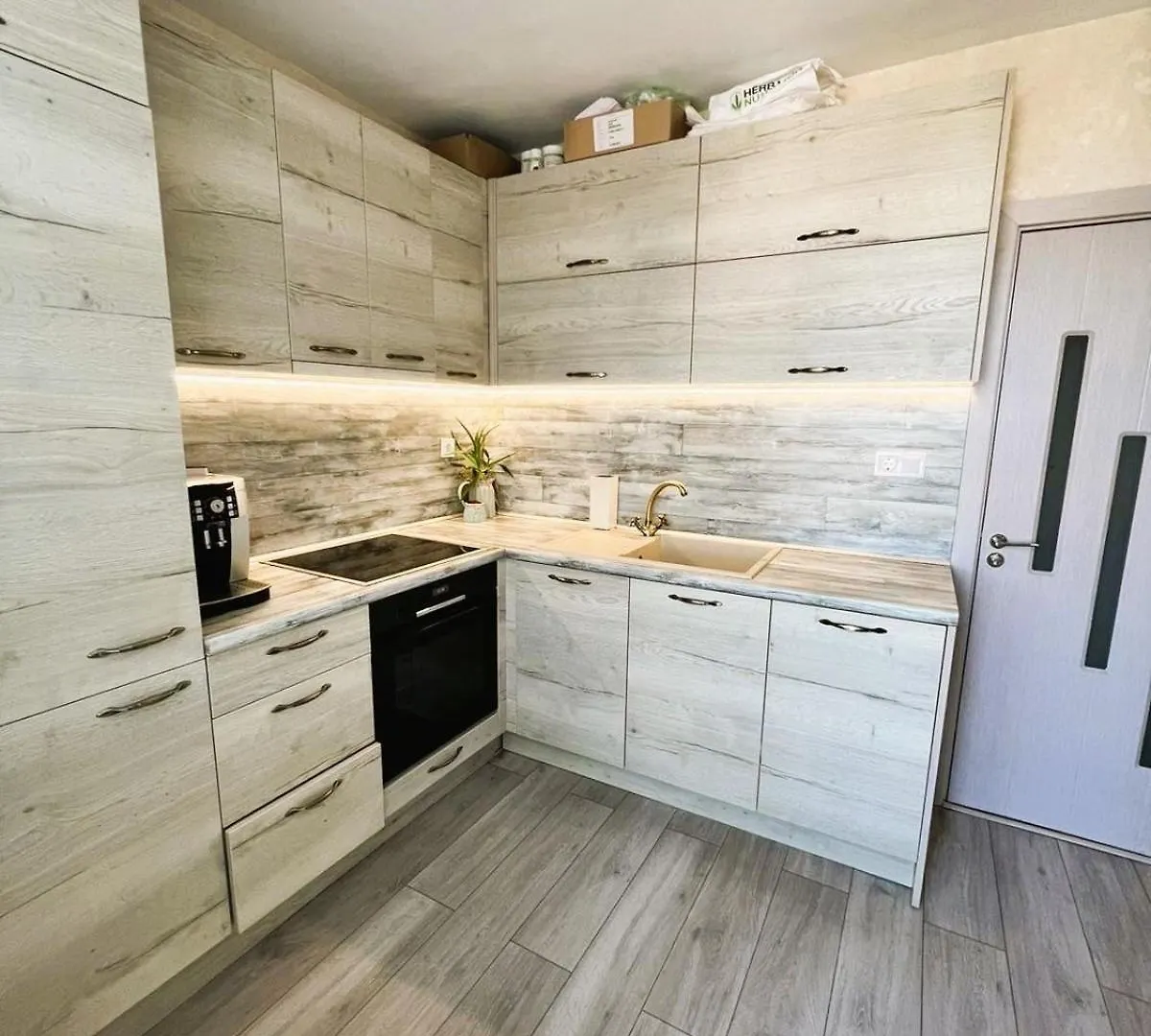 דירה City Leisure In A Flower Sea Apartment, Burgas Lazur